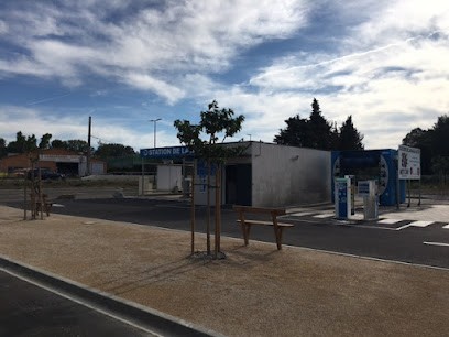 NET CAR CENTRE DE LAVAGE AUTO, Station de Lavage à Noves