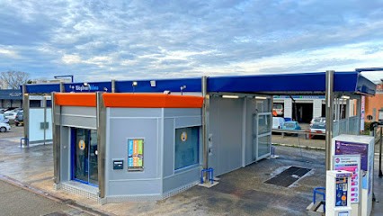 Blue Elephant Autonet, Station de Lavage aux Angles