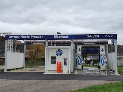 Eléphant Bleu, Station de Lavage à Brionne