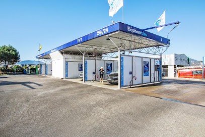 Eléphant Bleu, Station de Lavage à Lorient