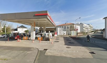 Wash, Station de Lavage à Royan