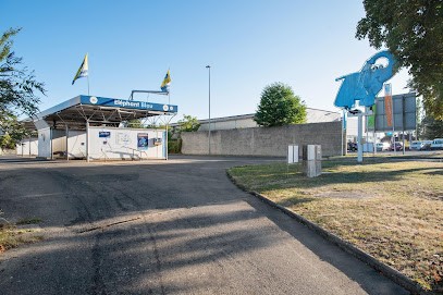 Eléphant Bleu, Station de Lavage à Meaux