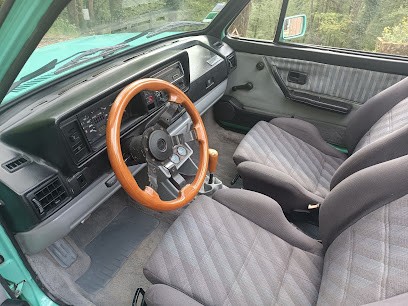 Celine L nettoyage auto, Station de Lavage à Vitrac