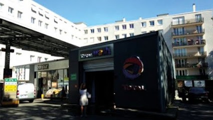 Wash, Station de Lavage à Issy-les-Moulineaux