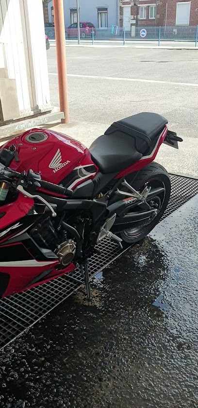 Eléphant Bleu, Station de Lavage à Aniche