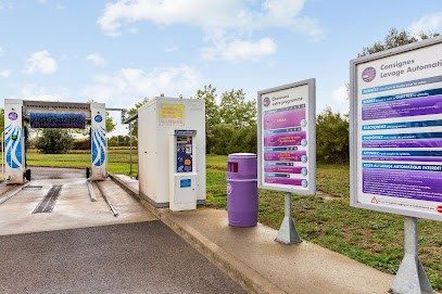 Eléphant Bleu, Station de Lavage à L'Île-d'Olonne