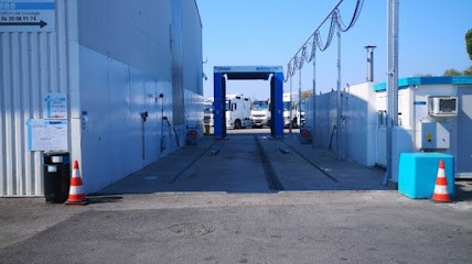 STATION LAVAGE POIDS LOURDS NETPRO, Station de Lavage à Saint-Victoret