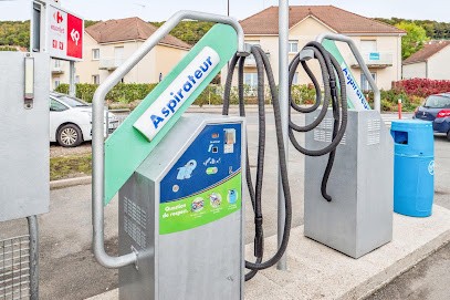 Eléphant Bleu, Station de Lavage au Trait