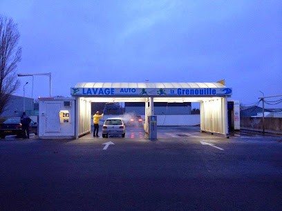 Station Lavage La Grenouille, Station de Lavage à Neuville-de-Poitou