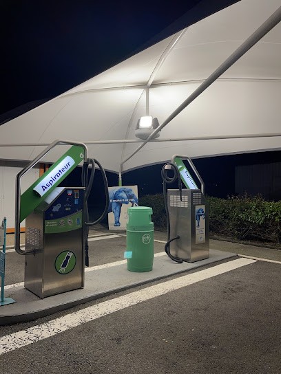 Eléphant Bleu, Station de Lavage à Saint-Junien