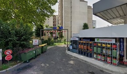 Wash, Station de Lavage à Romainville