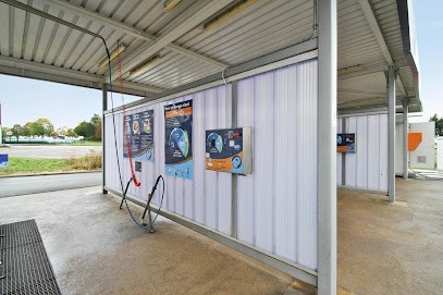 Eléphant Bleu, Station de Lavage à Val de Briey