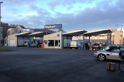 Eléphant Bleu, Station de Lavage à Laon