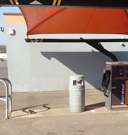 Washop, Station de Lavage à Saran