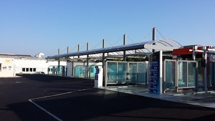 SHINY WASH : Station de lavage automobile, Station de Lavage à Buchelay