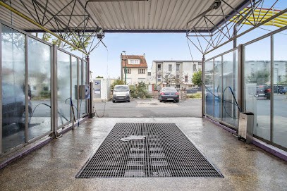 Eléphant Bleu, Station de Lavage à Villetaneuse