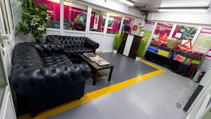 Auto Clean Express, Station de Lavage à Rueil-Malmaison