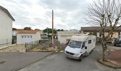 Wash, Station de Lavage à Royan