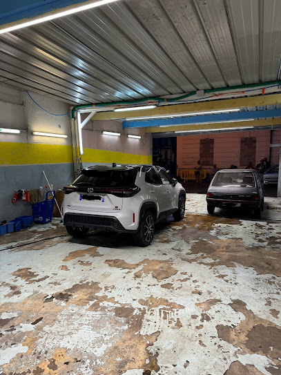 Mat Tran Lavage, Station De Lavage Auto à Saint-Denis