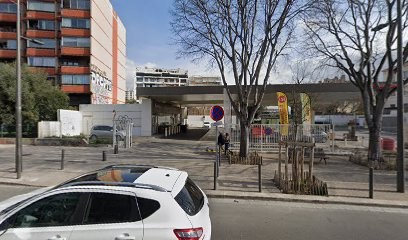 Wash, Station de Lavage à Marseille 04