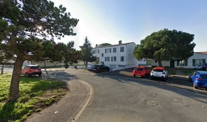 Guerin Ridha Karim, Station de Lavage à Saint-Martin-de-Ré