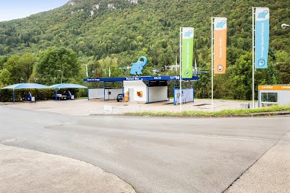 Eléphant Bleu, Station de Lavage à Saint-Claude
