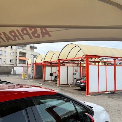 Ciel, Station de Lavage à Bron