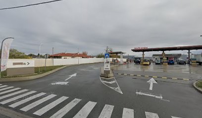 Wash, Station de Lavage au Passage